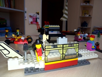 07 июня 2020г. Мир глазами ребёнка - выставка поделок из LEGO