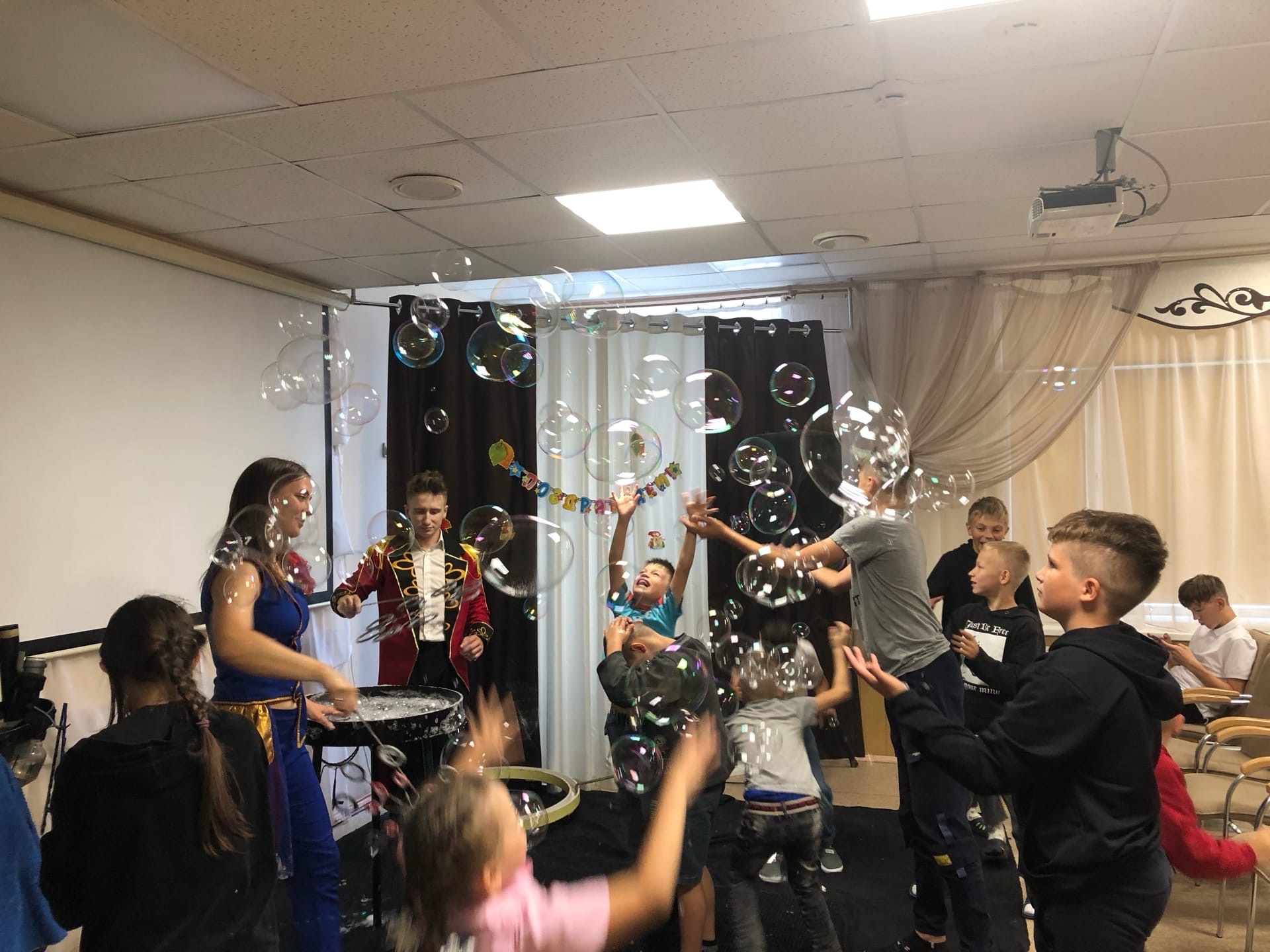 Шоу мыльных пузырей