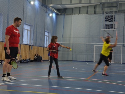 03 февраля 2019г. «Люблю я бегать и скакать,  люблю я в бадминтон играть».