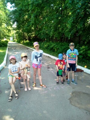 09 июня 2019г. Спортивная эстафета "Нам весело играть"